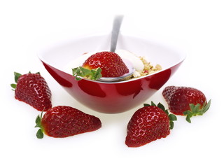 cornflakes mit erdbeerjoghurt