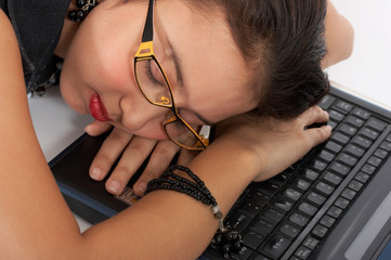 girl receptionist feel asleep