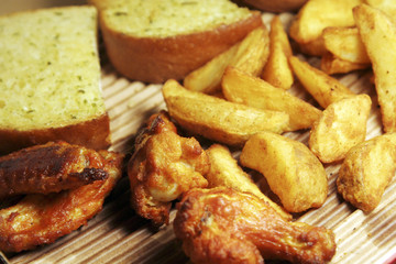 chicken wings with potato