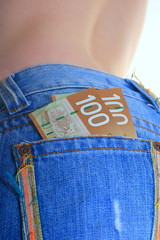 200 dollar bills in back jeans pocket