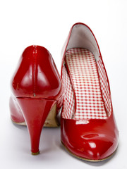 red shoes