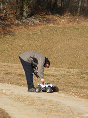 Voiture t&eacute;l&eacute;command&eacute;e 1