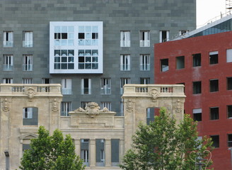 Trois façades