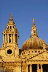 Fototapeta na wymiar St Pauls Cathedral, London UK