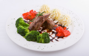 Plate with cabbage broccoli and beef