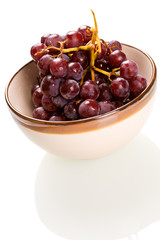 A shot of grapes in a bowl