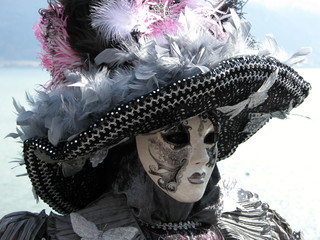 Masque tatoué