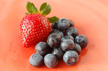 Blueberries and raspberry 