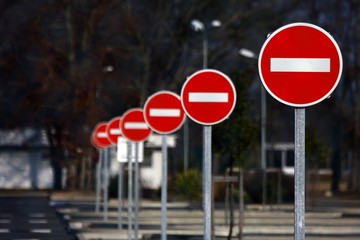 sens interdit