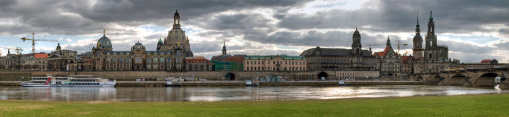 Fototapeta na wymiar Dresden - Panorama