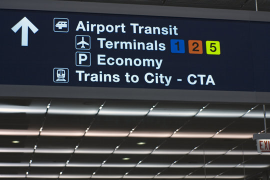 Information board - O'Hare International Airport