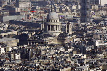 Fototapeta na wymiar France, Paris: nice aerial city view with the Pantheon monument