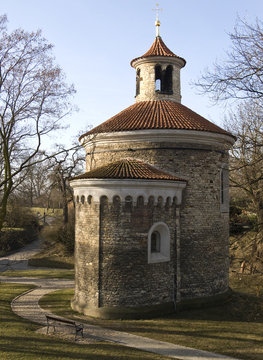 Rotonde et tourelle m&eacute;di&eacute;vale du ch&acirc;teau &agrave; Prague