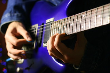 Fototapeta na wymiar solo guitarist