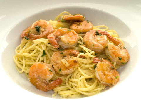 Spaghetti mit Shrimps