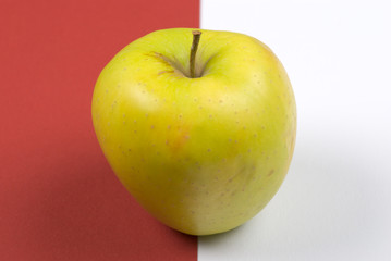 apple
