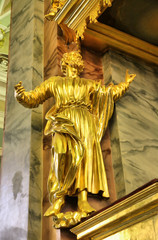 Obraz premium The chair in the temple