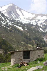 refuge de la jaca de la llosa - pyrenees orientales