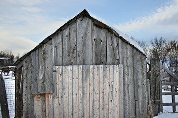 Fototapeta na wymiar Old Barn Shed