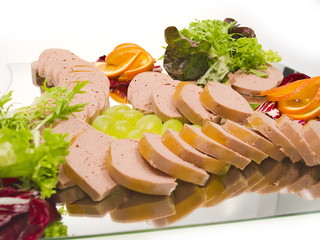 frischer aufschnitt gänse leber pastete