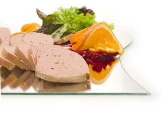 frischer aufschnitt gänse leber pastete