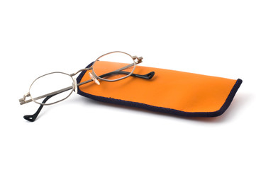 Eyeglasses and glasses case