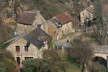 Fototapeta na wymiar Le village de Saint-Cénerie-Le-Gérei (Basse-Normandie)