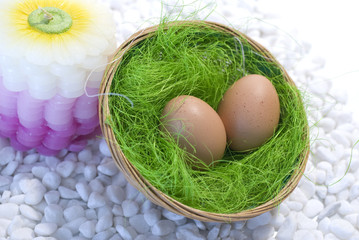 Eggs and green straw