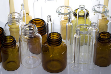 Flaconi farmaceutici III