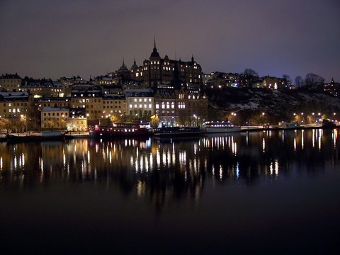 Estocolmo, puerto de noche