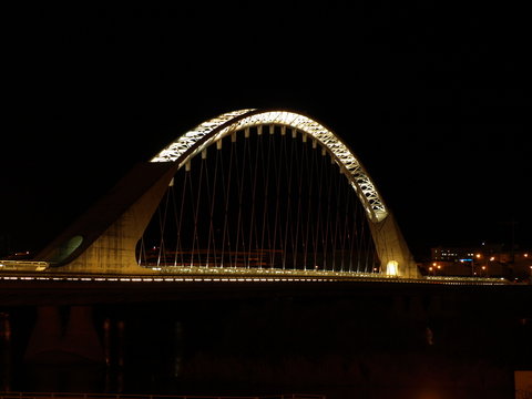 Puente Lusitania Noche 1