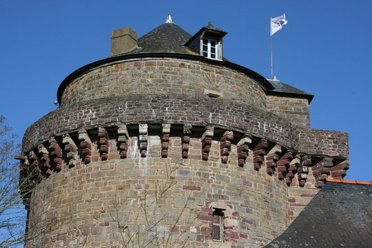 Tour du Pagegault &agrave;  Montfort sur Meu (Bretagne)