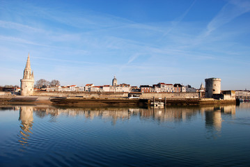 Fototapeta na wymiar La Rochelle - wieże