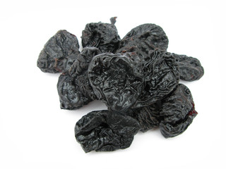 Obraz premium Plums dried isolated on white background