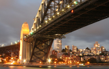 SYDNEY HARBOUR BRIDGE WITH STARBURSTS
