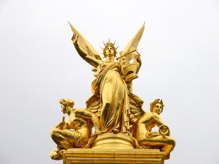 Fototapeta na wymiar statua dorée