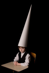 Dunce cap