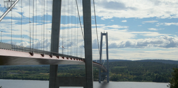 Högakustenbrücke in Schweden
