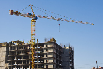 Tower building crane and house-building