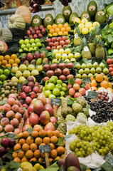 Puesto de frutas en el mercado