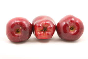 Fototapeta na wymiar red apples 