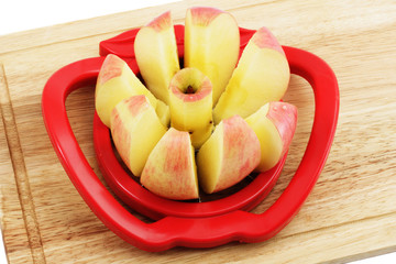 Apple cutter