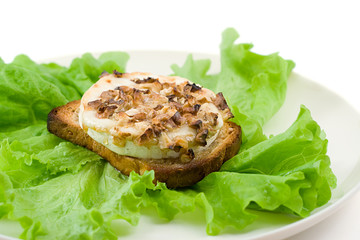 green salad with goat cheese and toast