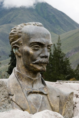 Obraz premium statue mitad del mundo quito ecuador