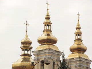 Obraz premium Orhodox church cupolas