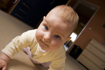 Baby Krabbelt © DevilGB