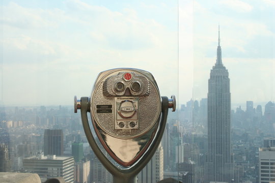 Binocolo su panoramica di new york © Lifeinapixel
