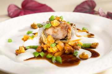Schweinswange mit pfifferlingen
