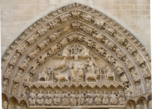 puerta gotica