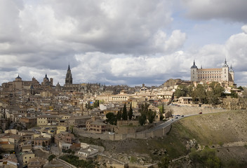 Fototapeta na wymiar Toledo with Clouds